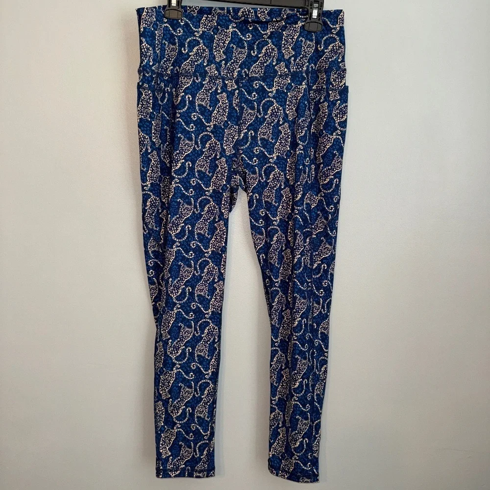 EUC Lilly Pulitzer UPF 50+ Luxletic South Beach High Rise Legging Leopard XL - Picture 2 of 6